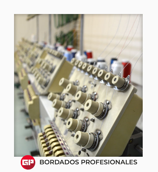 imagen de bordadoras
